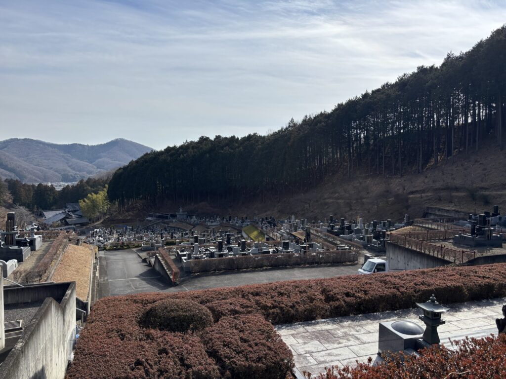 霊園の風景